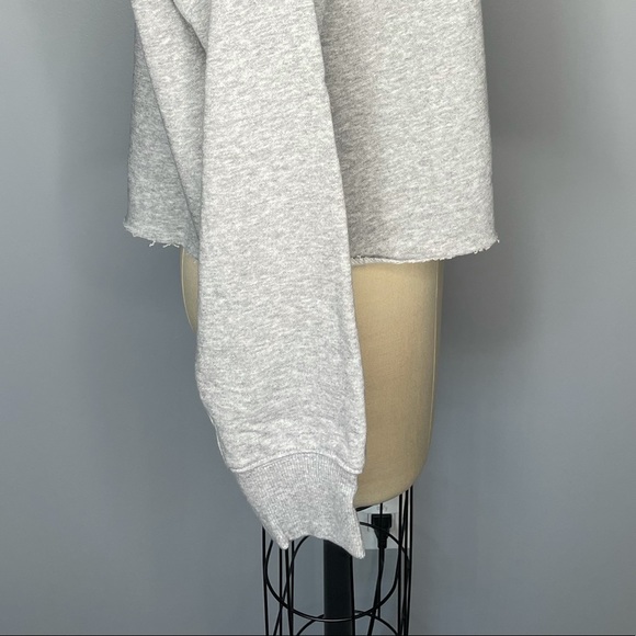 Crop top pullover sweatshirt Bedazzled Lips Kiss - Picture 7 of 10